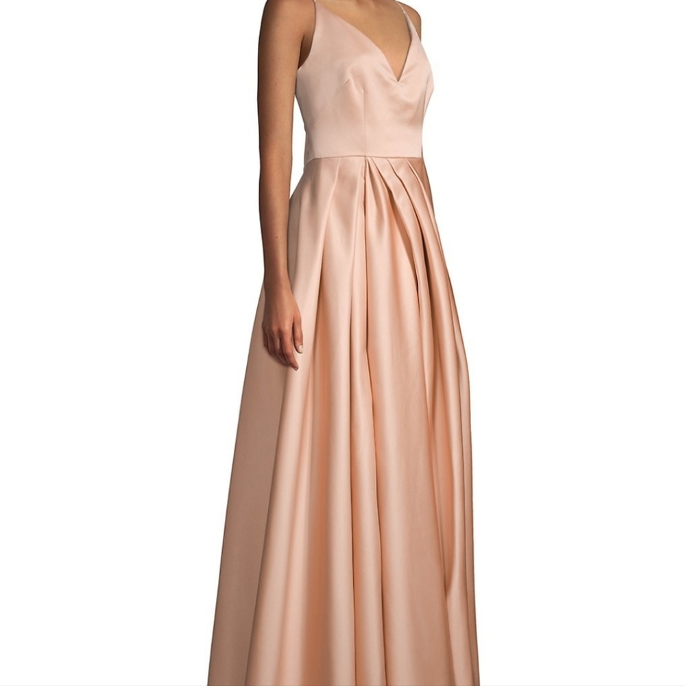 Beta v neck pleated gown